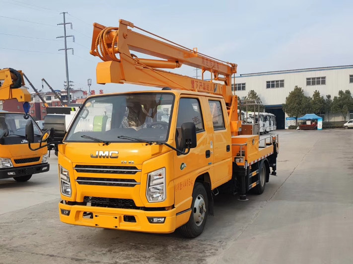 21米伸縮式直臂高空作業(yè)車的介紹——廠家價格