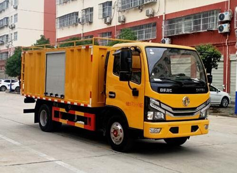 程力國六東風污水處理車