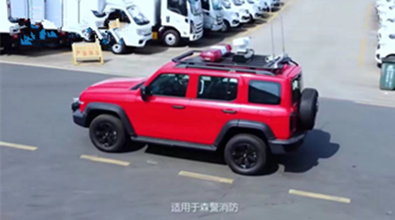 300通信指揮消防車情系國防，助力應急!