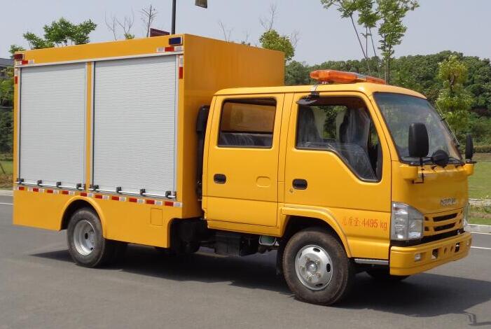 程力雙排5座應(yīng)急救險車